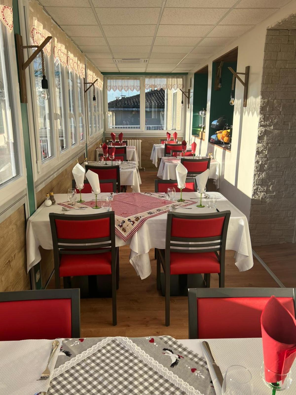 Hotel Le Pommeil กีเรต์ ห้อง รูปภาพ